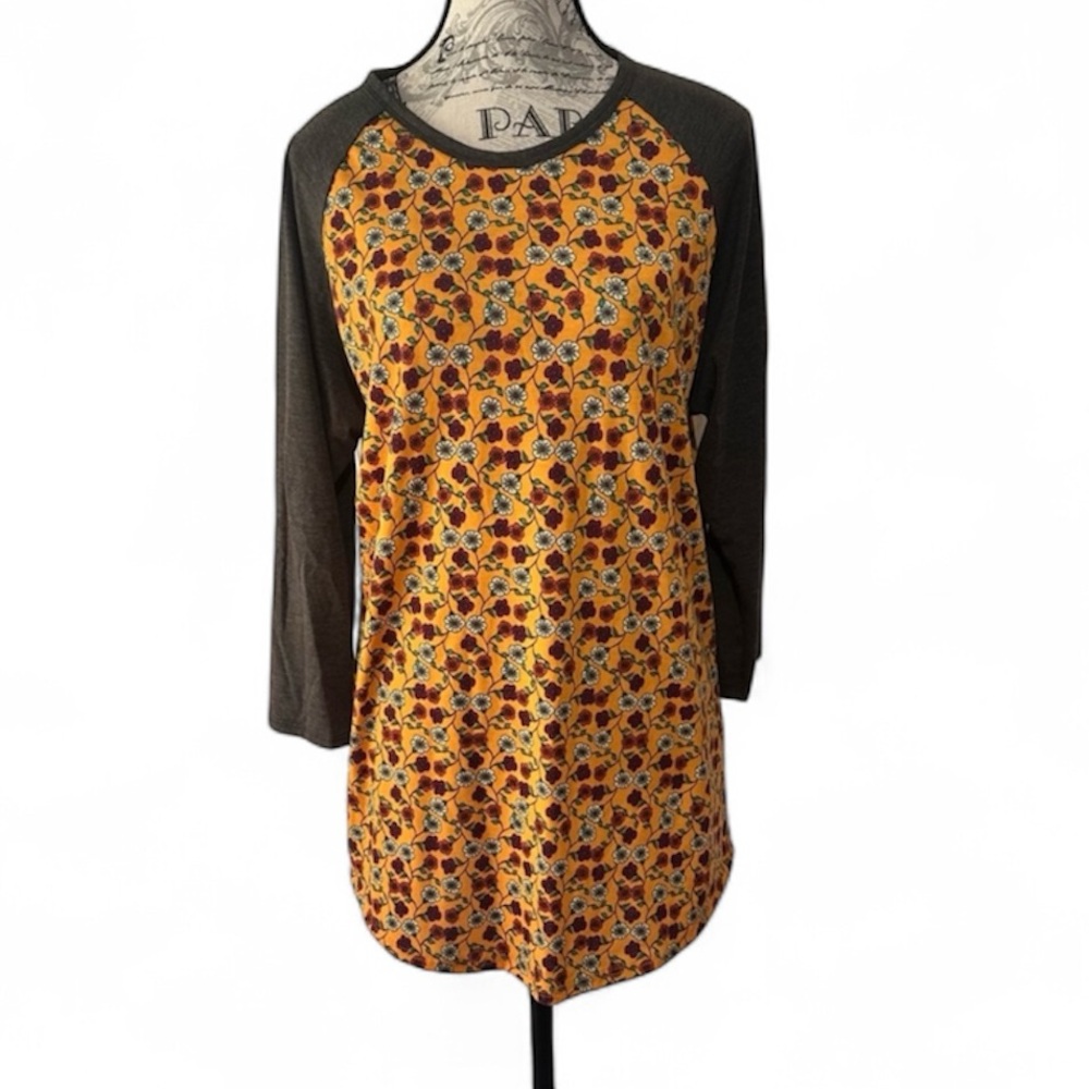 LuLaRoe Randy Gray With Yellow Floral 3/4 Sleeve T-Shirt